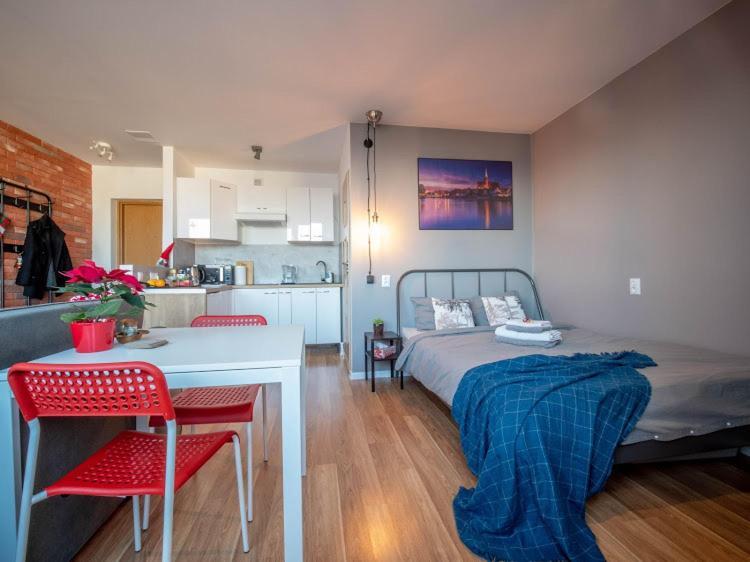 Modern Studio In The City Center Of Wroclaw! Buitenkant foto